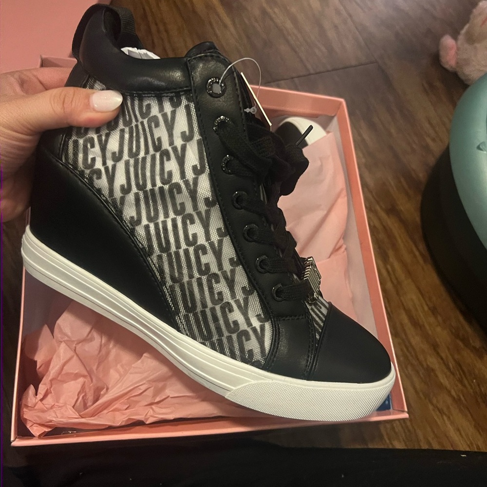 Juicy Couture BRAND NEW wedge sneakers